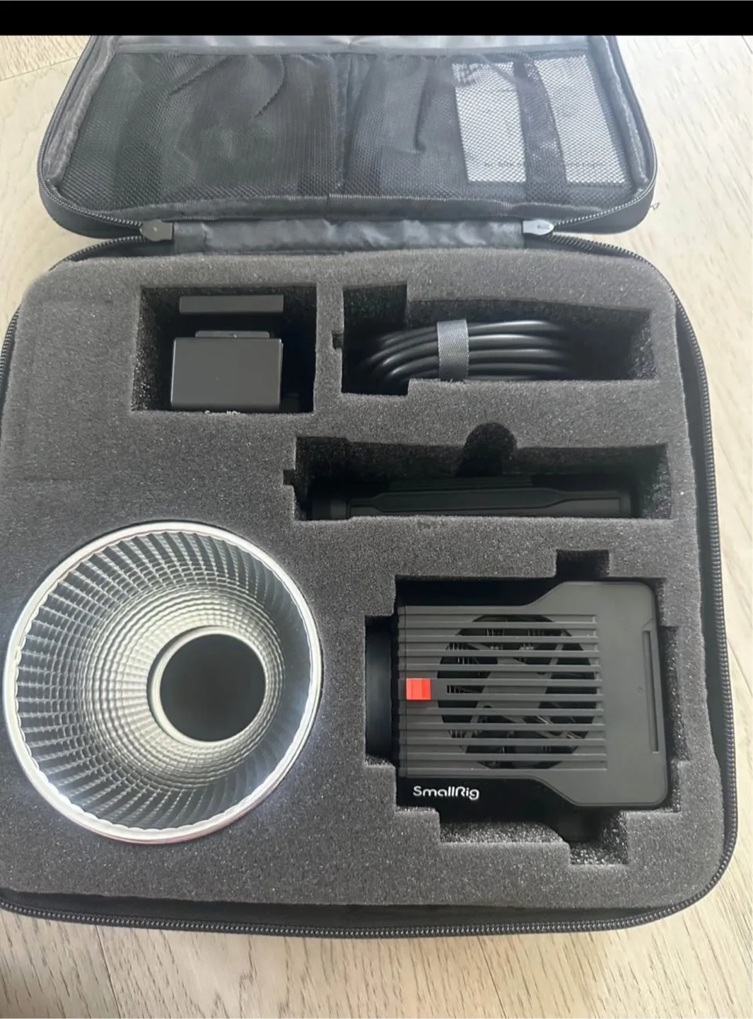 SMALLRIG RC 60B COB Video Light image indicator(3)