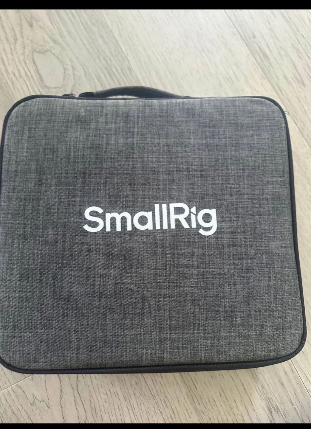 SMALLRIG RC 60B COB Video Light image indicator(2)