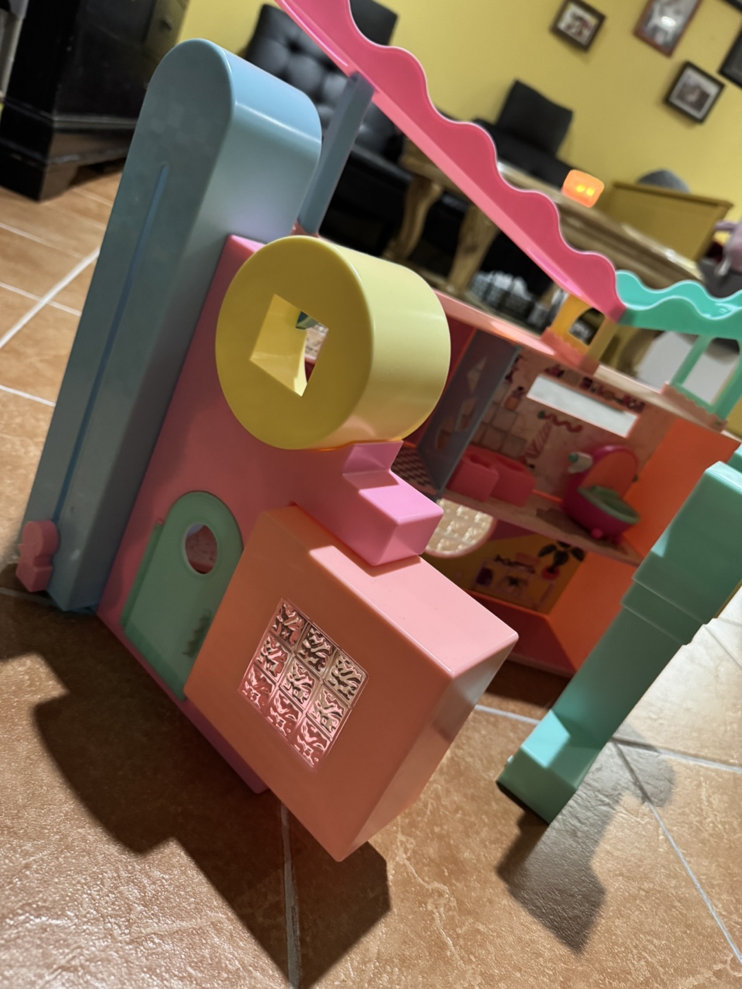 LOL Surprise! House Playset - photo 2