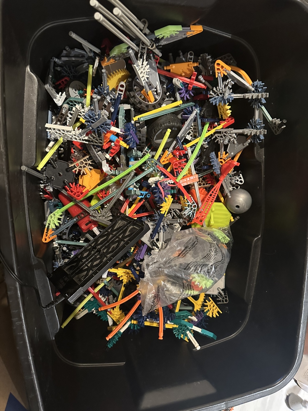 K'NEX Lot - Bulk Building Set