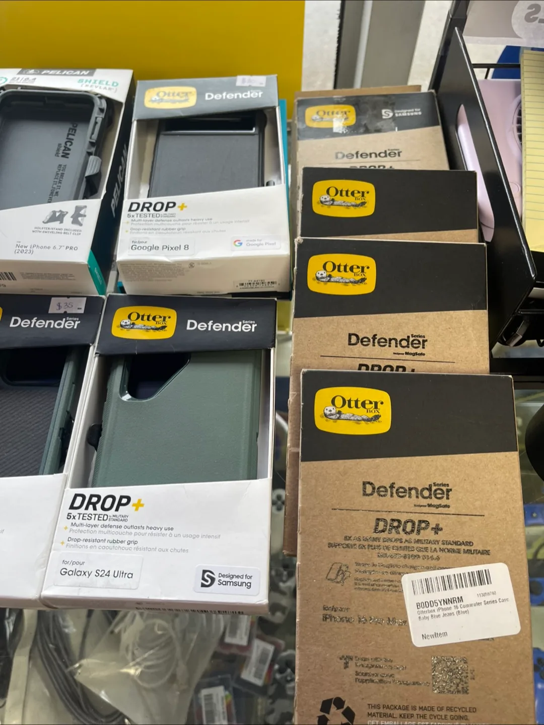 OtterBox & Other Phone Cases, Iphone Samsung & More!! image indicator(3)