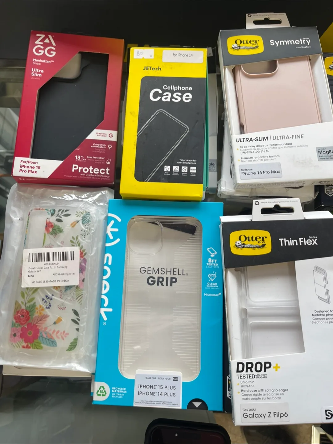 OtterBox & Other Phone Cases, Iphone Samsung & More!! image indicator(4)