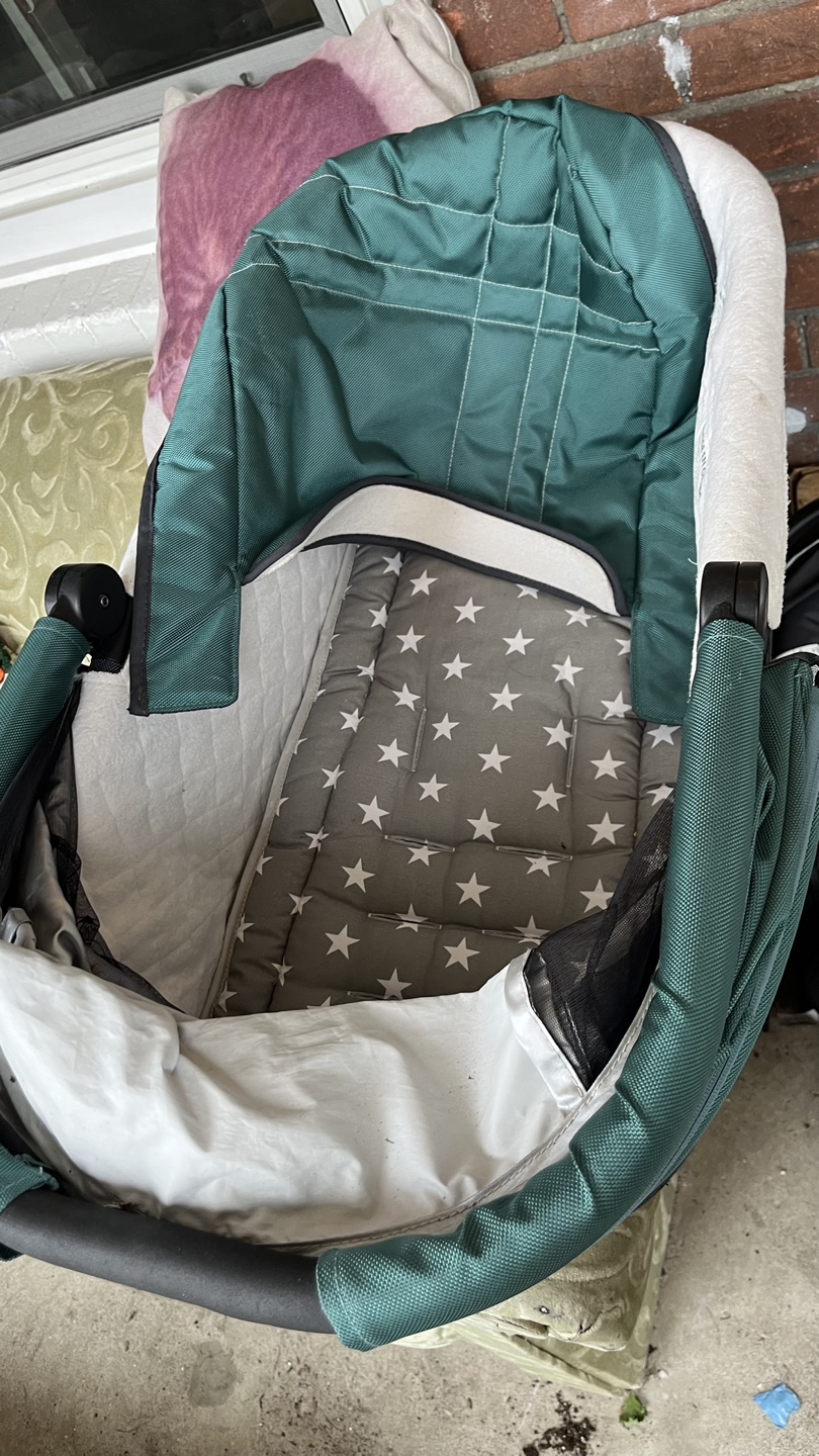 Uppa Baby stroller and Graco Car seat