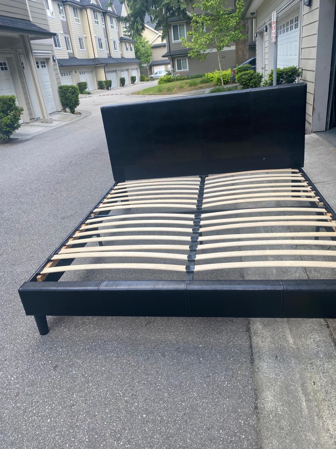 King Faux Leather Bed Frame with Slats - photo 2