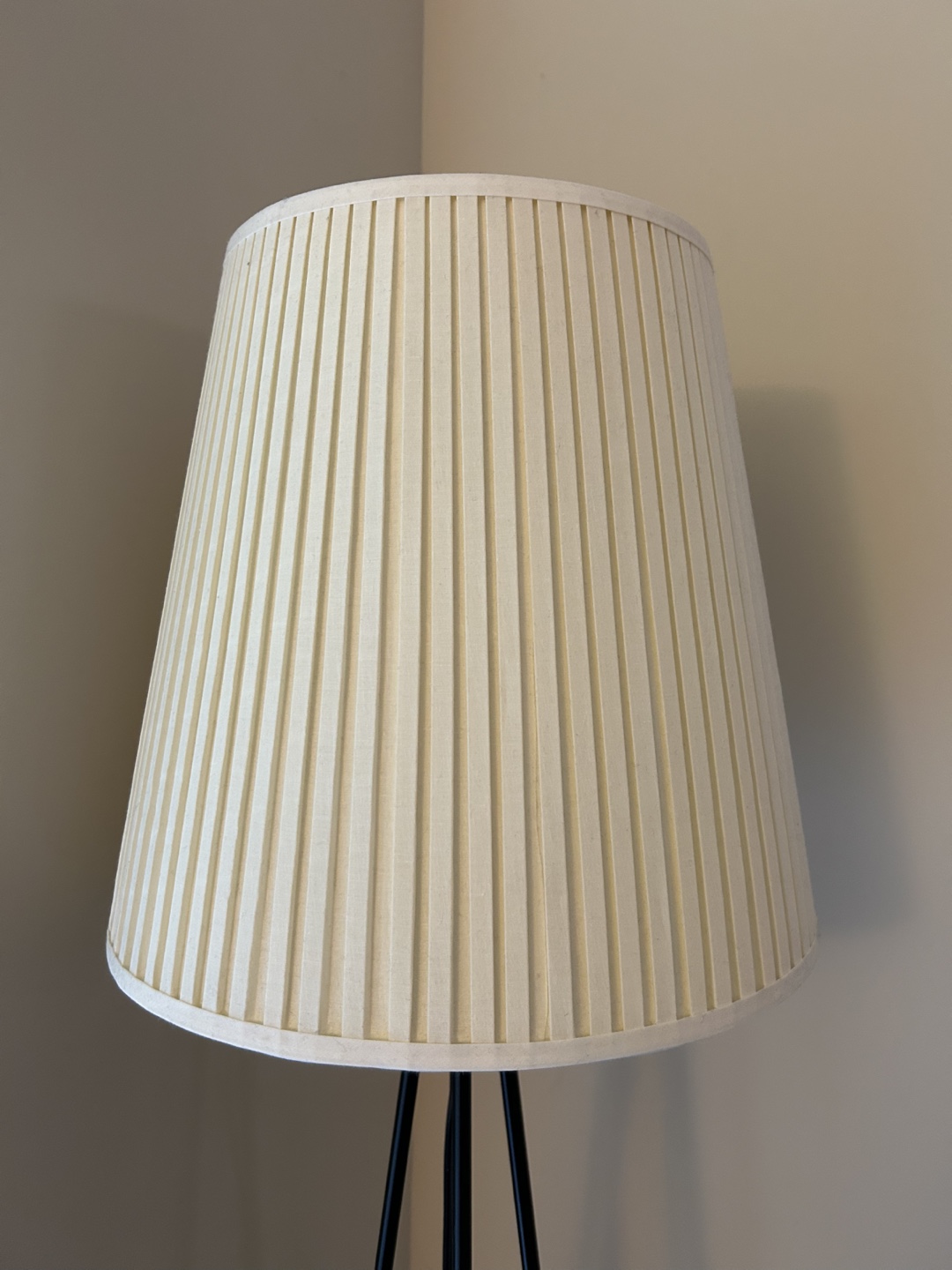 Ikea Floor Lamp with Pleated Shade - photo 4