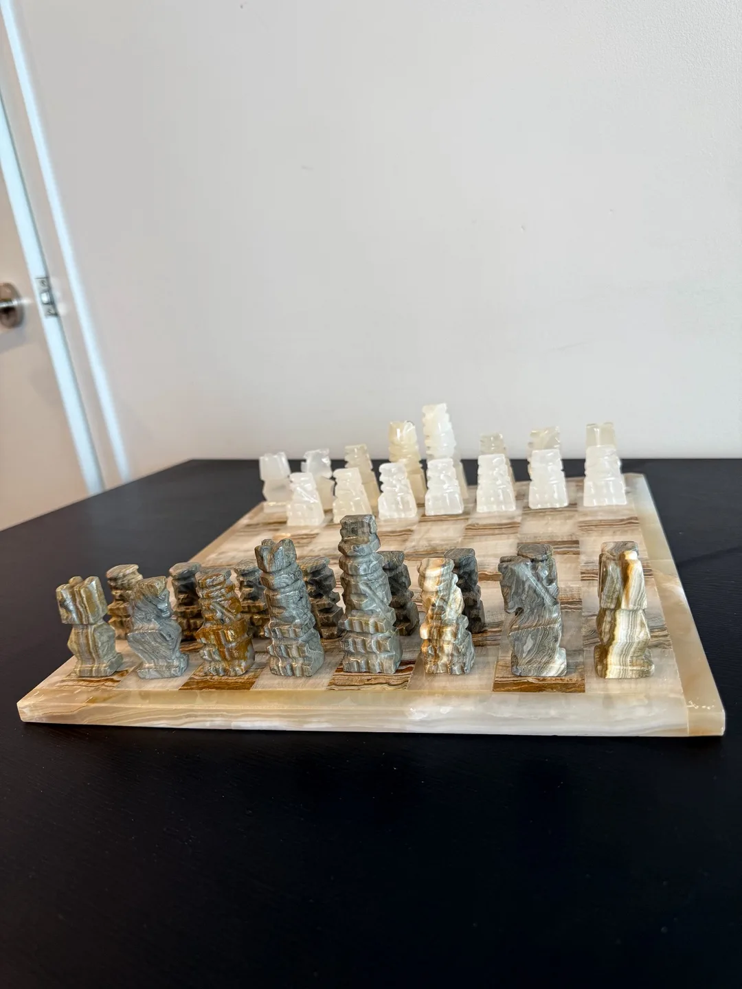 Vintage Midcentury Onyx Chess Set  - 1970s image indicator(9)