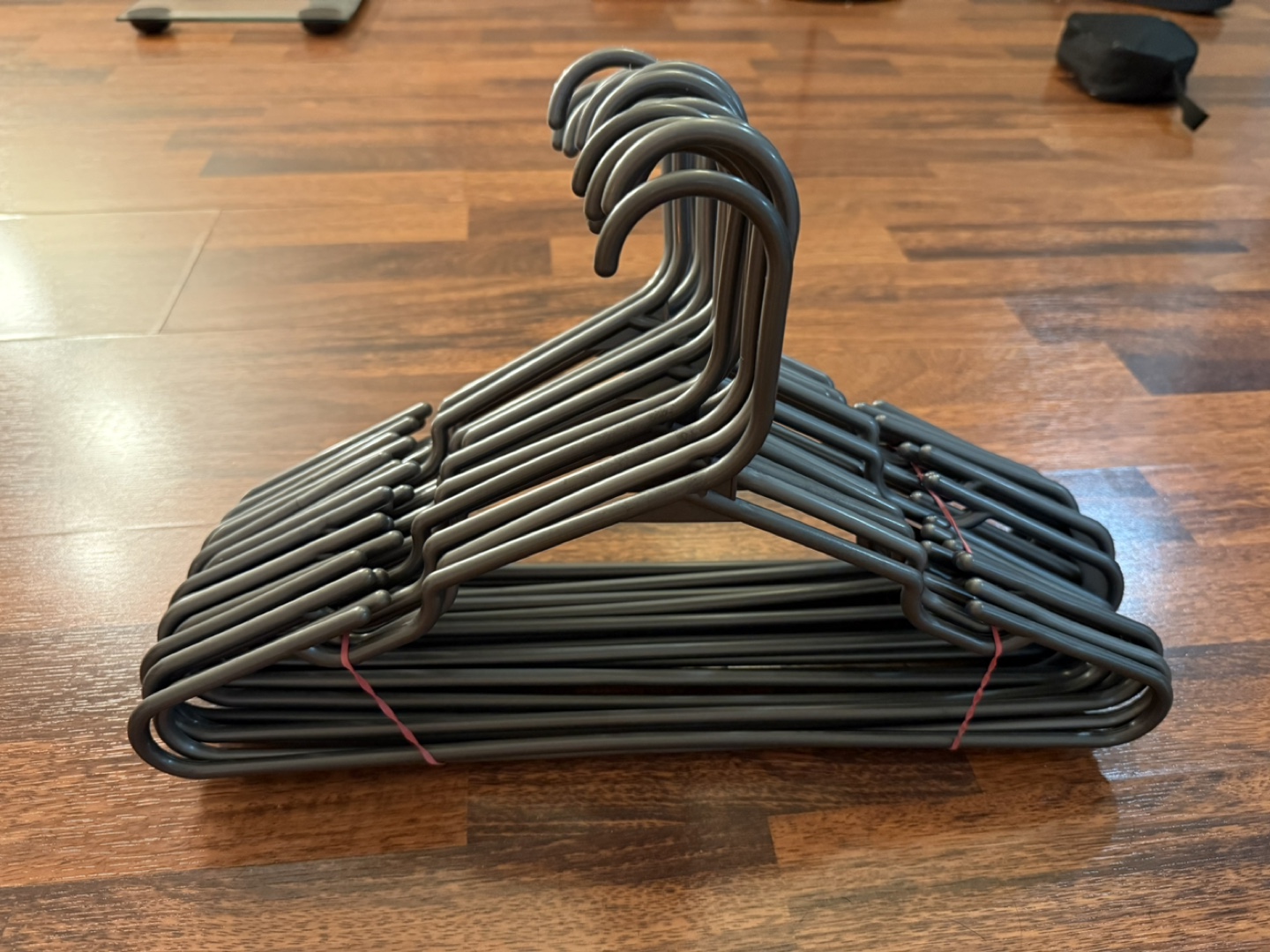 Plastic Hangers - 30 pcs