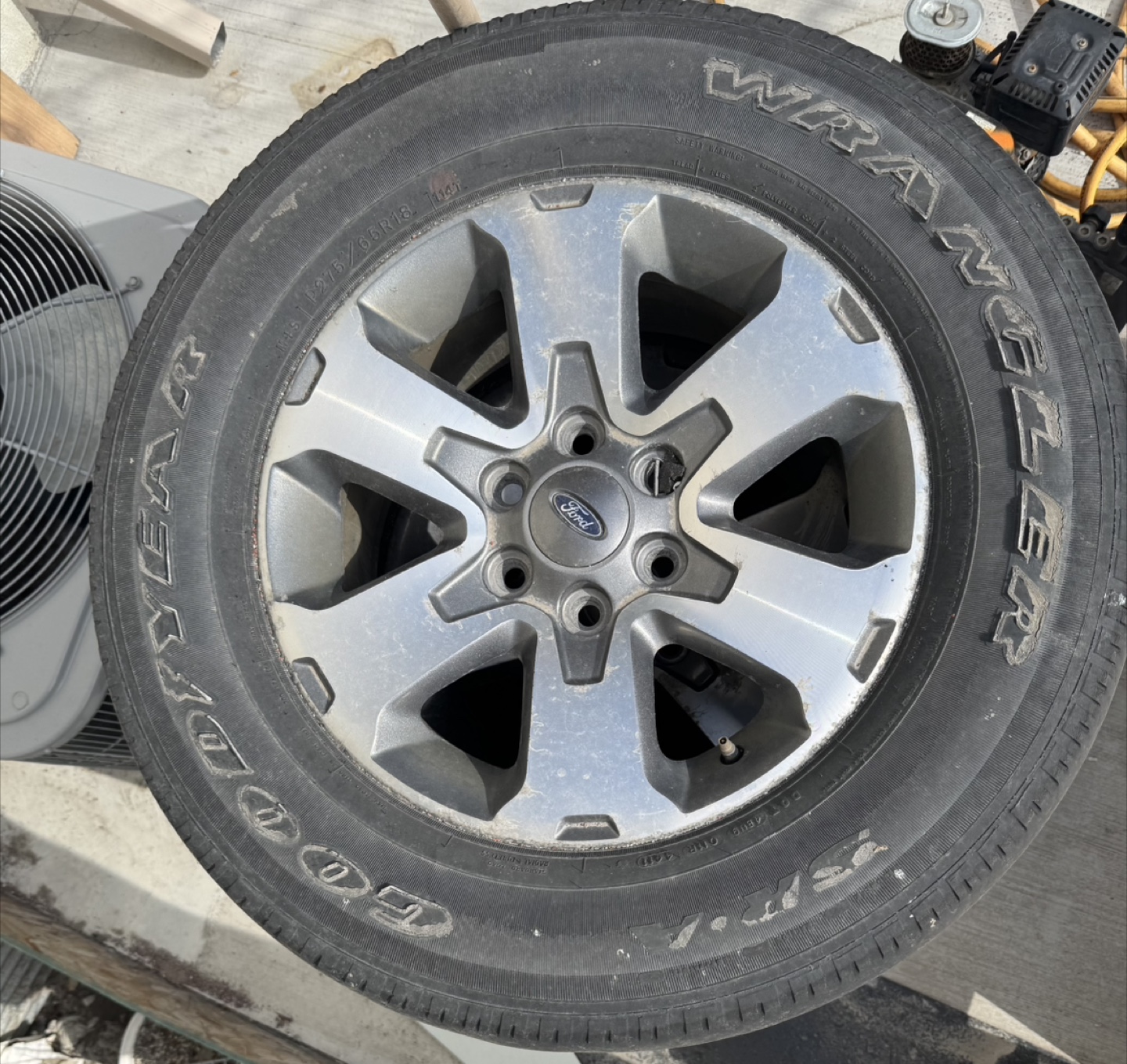 Ford F-150 4 OEM Rims with Tires - photo 5