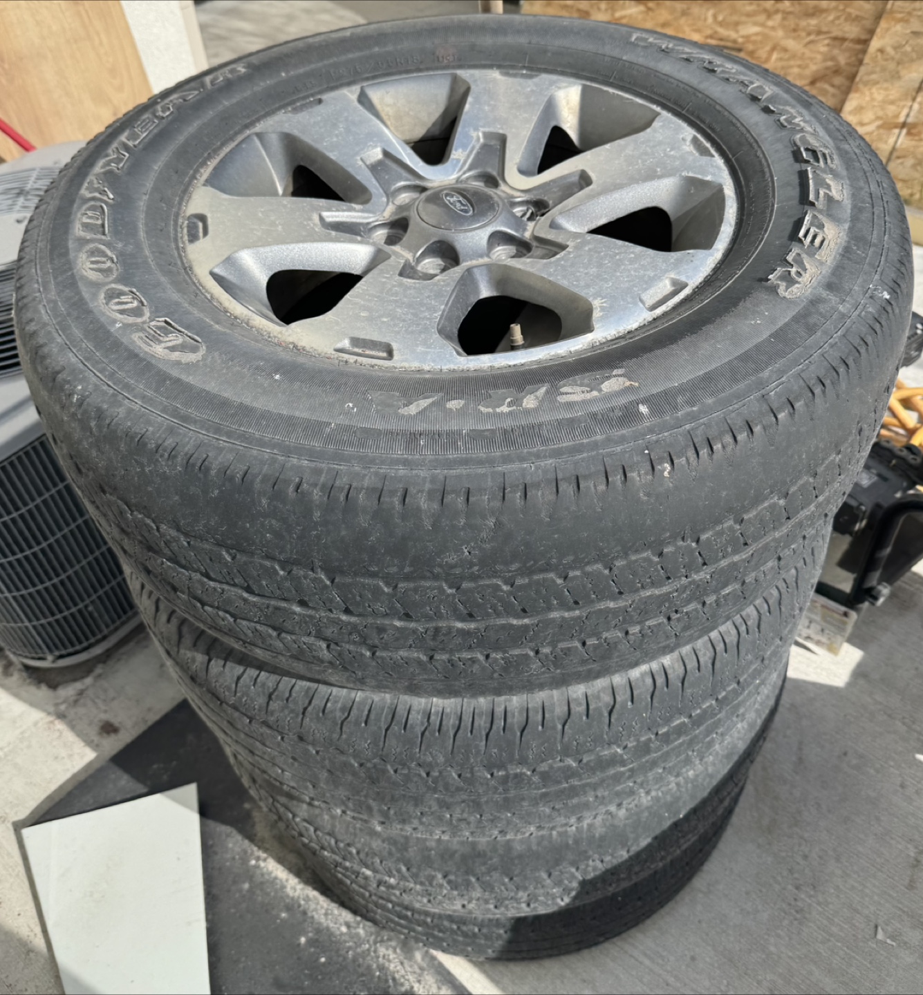 Ford F-150 4 OEM Rims with Tires - photo 3