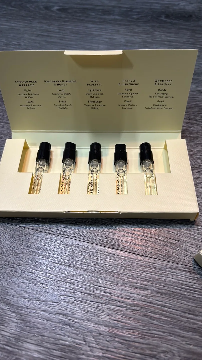 Jo Malone London Cologne Discovery Set image indicator(3)