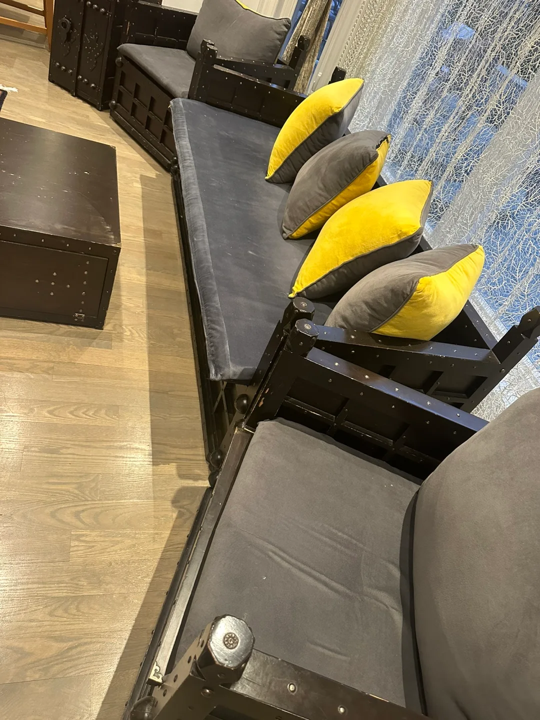 Unique Dark Wood Living Room Set with Storage image indicator(6)