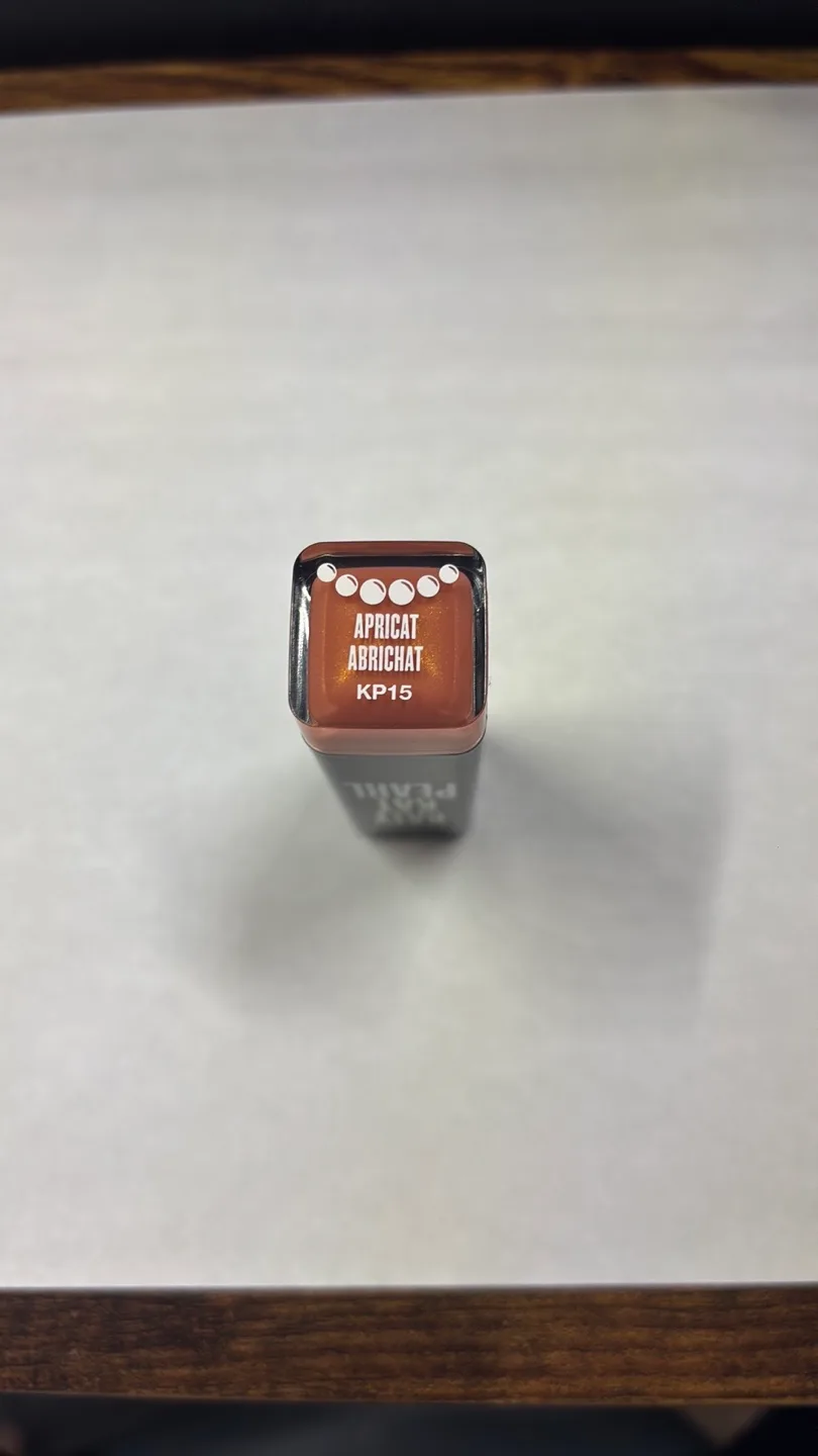 Covergirl Katy Kat Pearl Lipstick - Apricat Abricot KP15 image indicator(4)