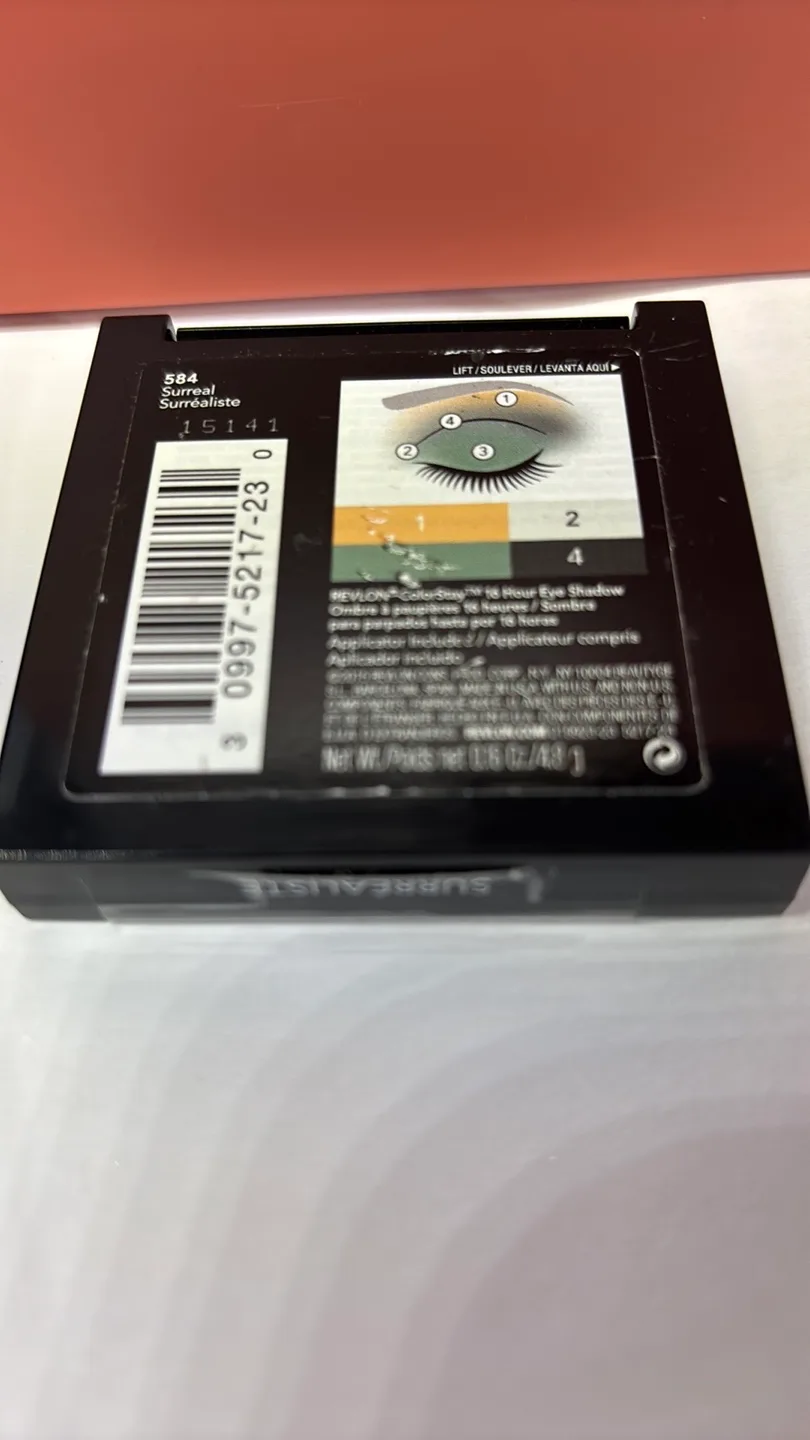 Revlon Colorstay 584 Surreal Eyeshadow Quad image indicator(2)