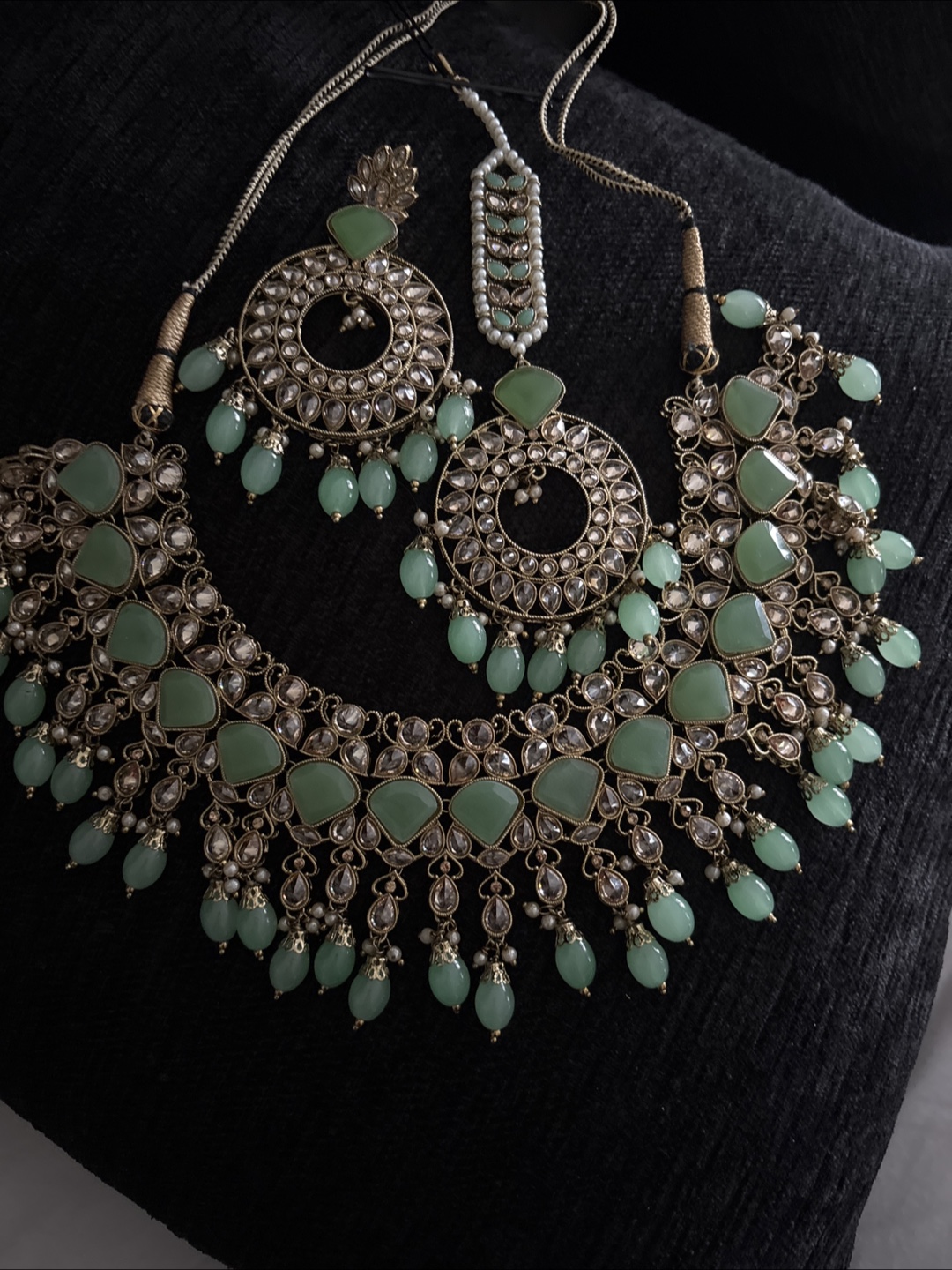 Mint Green Kundan Bridal Jewelry Set