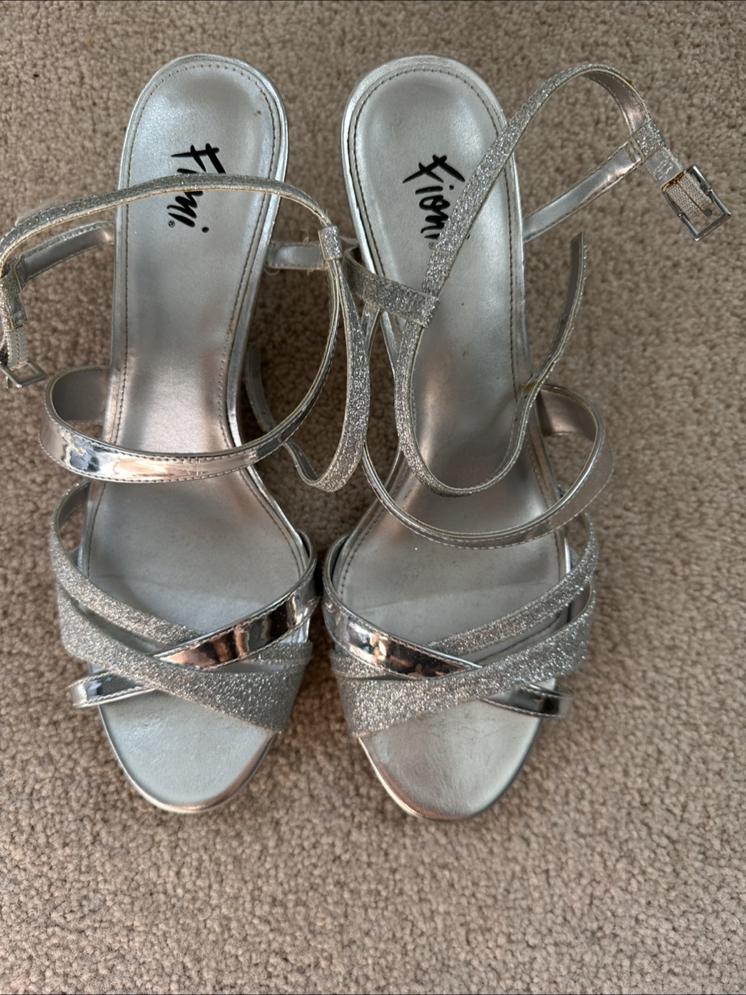 Silver Strappy Fioni Heels - Size 8W