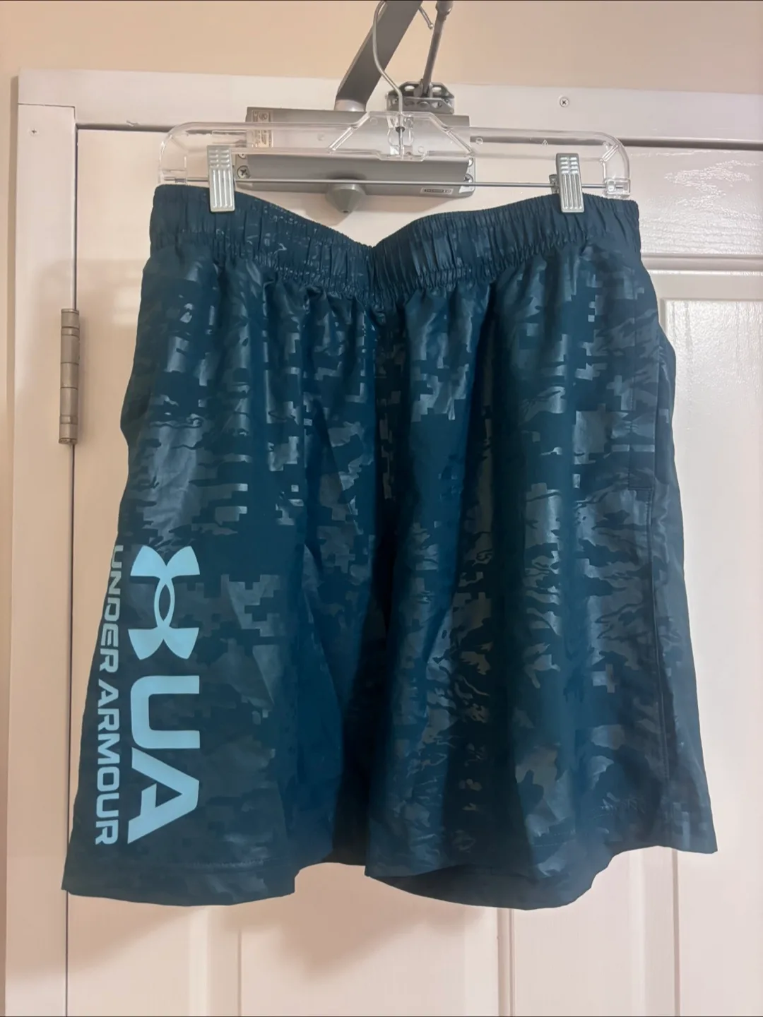 Under Armour Men's Shorts thumbnail