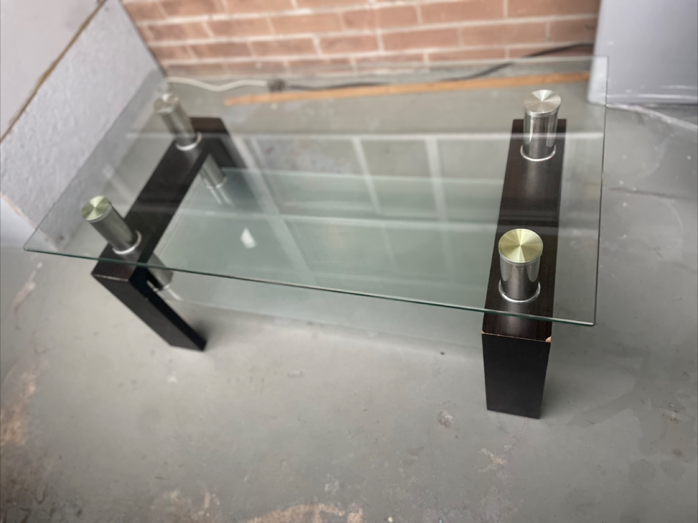 Glass and dark wood coffee table - photo 2