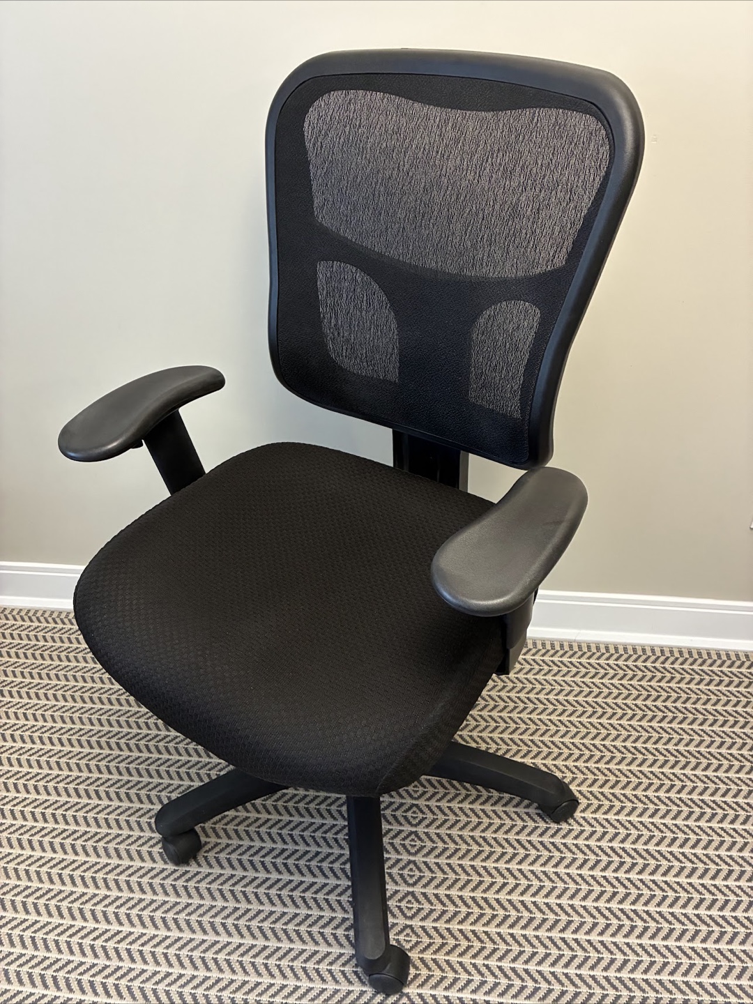 Tempur-Pedic Ergonomic Office Chair – Memory Foam Comfort