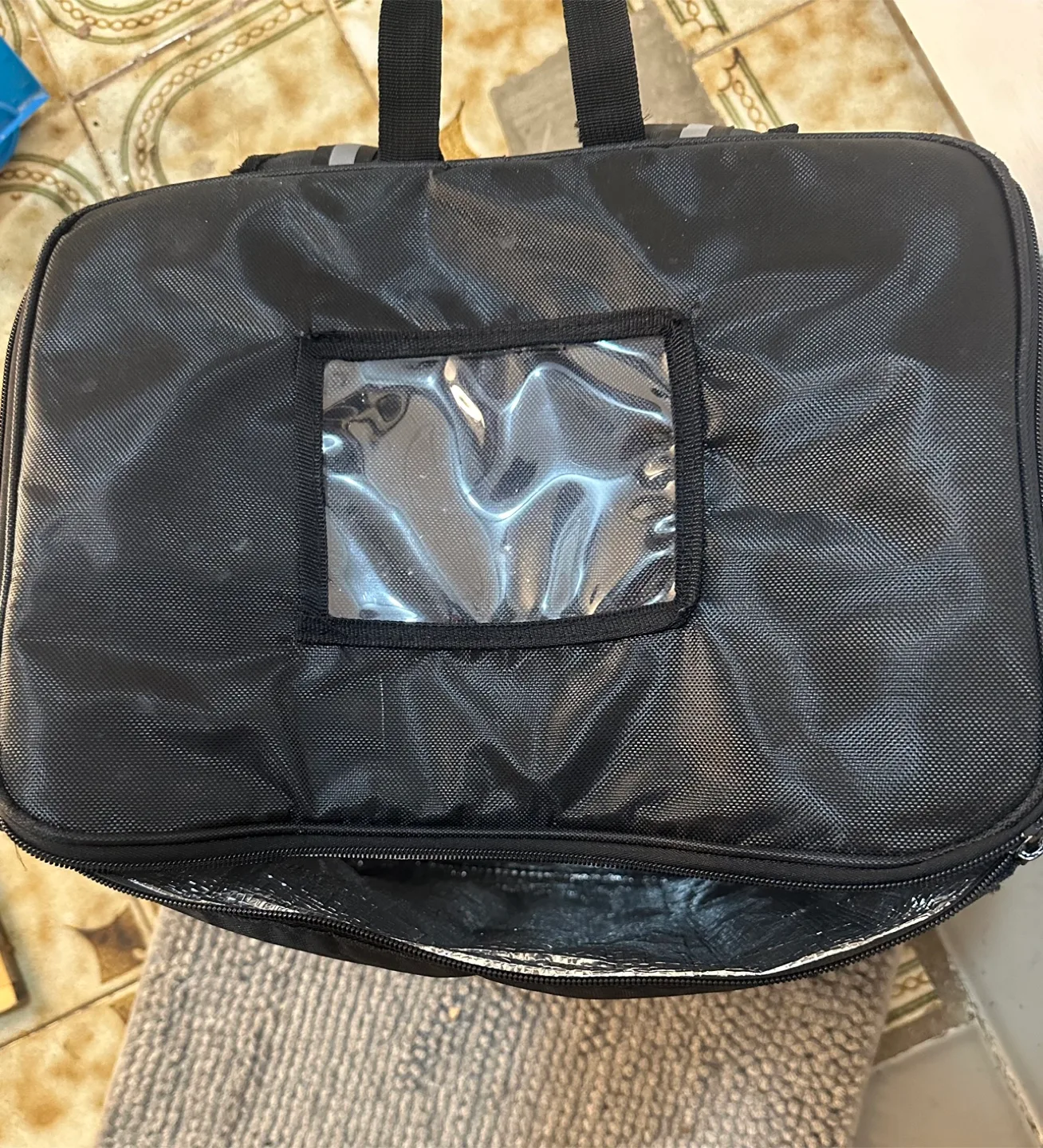 Black Insulated Delivery Backpack image indicator(2)