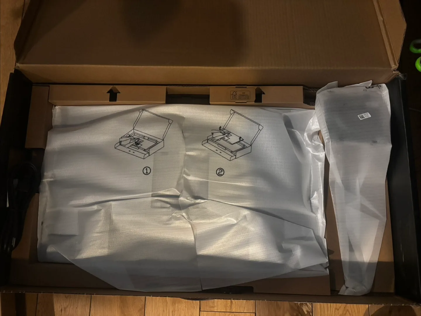 Dell UltraSharp 32” 4K USB-C Hub Monitor - U3223QE image indicator(5)