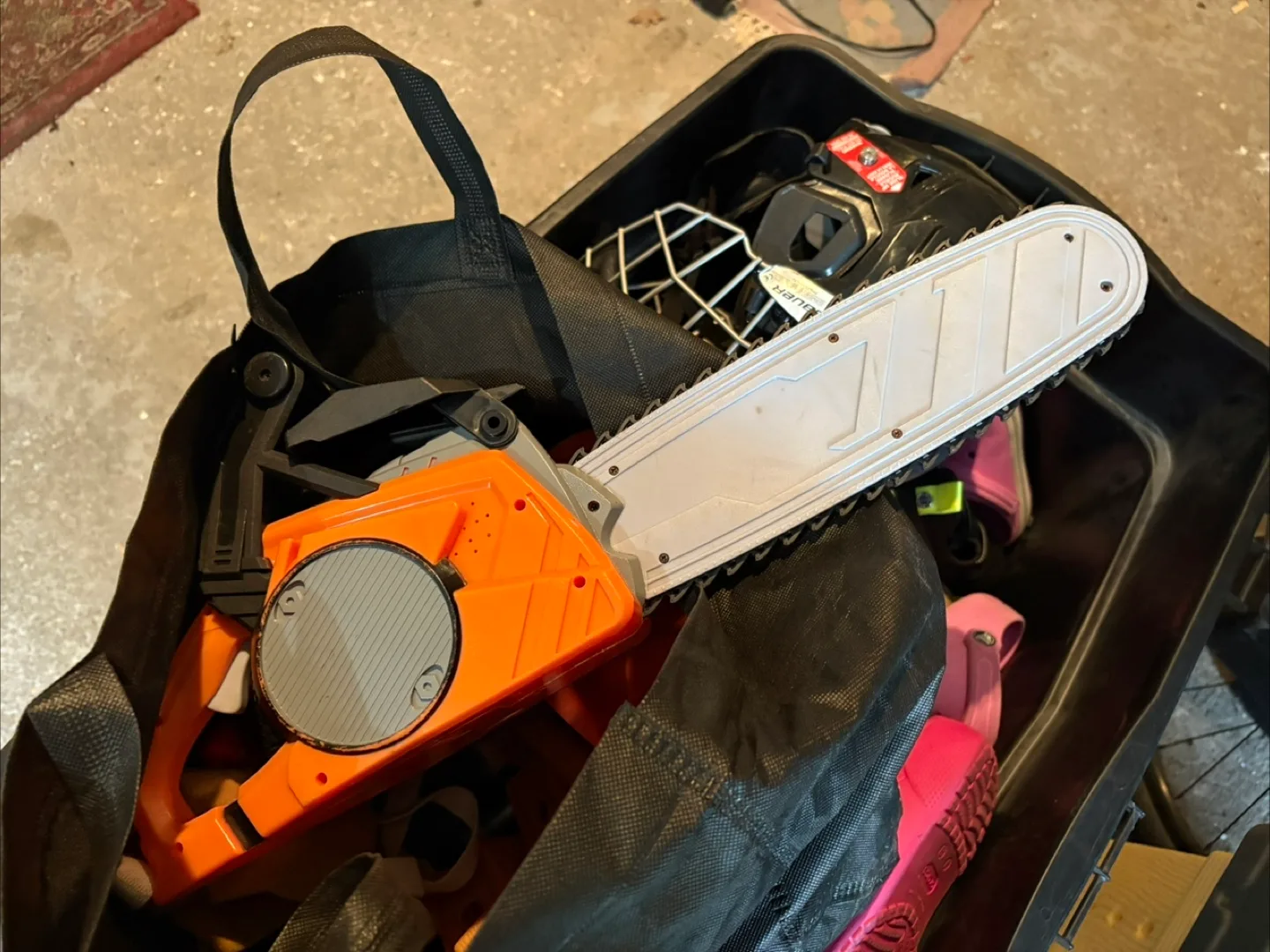 Little Tikes workbench with toy tools image indicator(2)