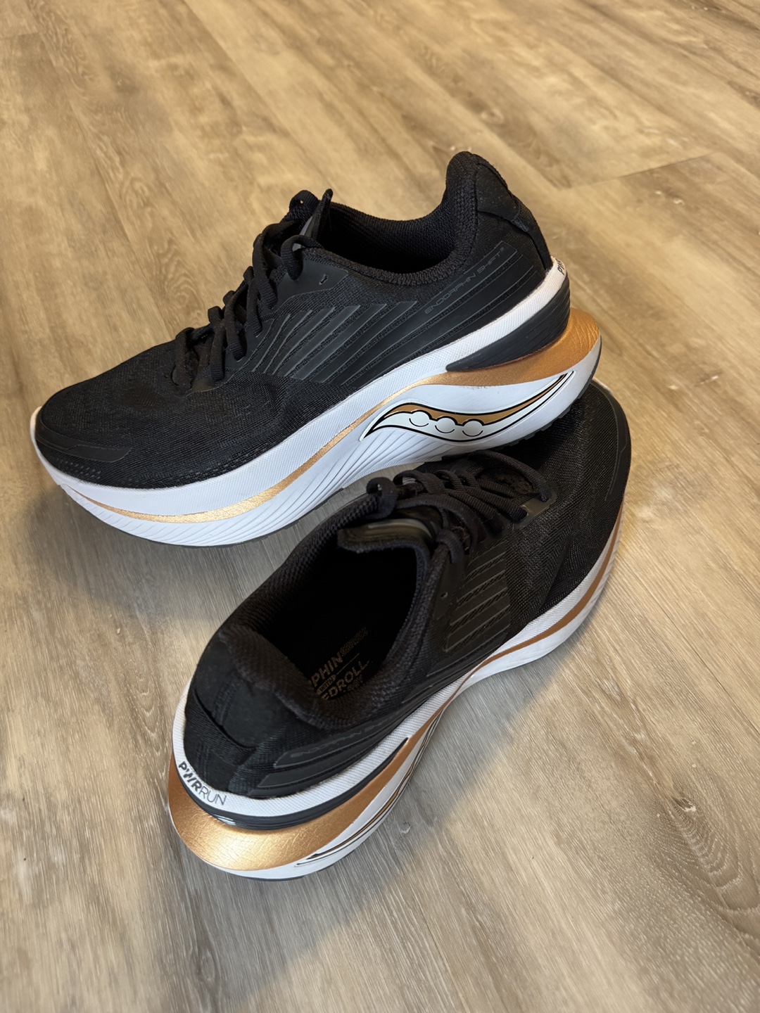 Saucony Endorphin Shift 3 Shoes - photo 3