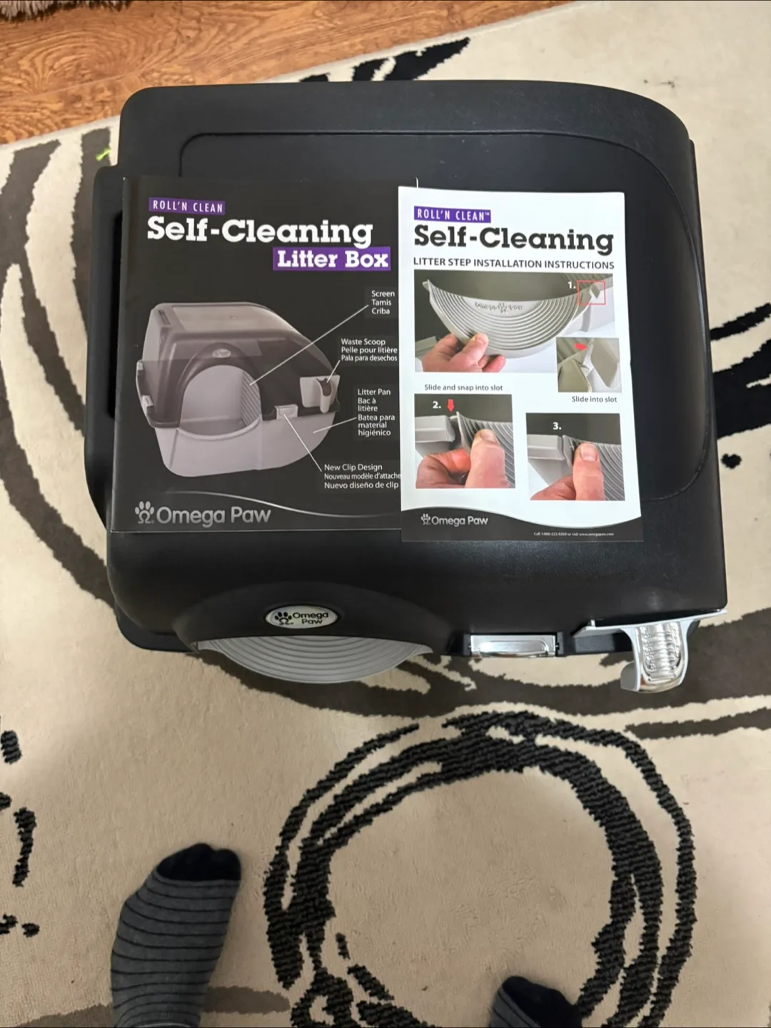 New Omega Paw Roll'n Clean Self-Cleaning Litter Box image indicator(3)