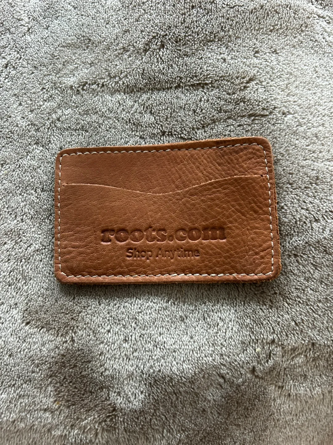Roots Leather Card Holder image indicator(2)