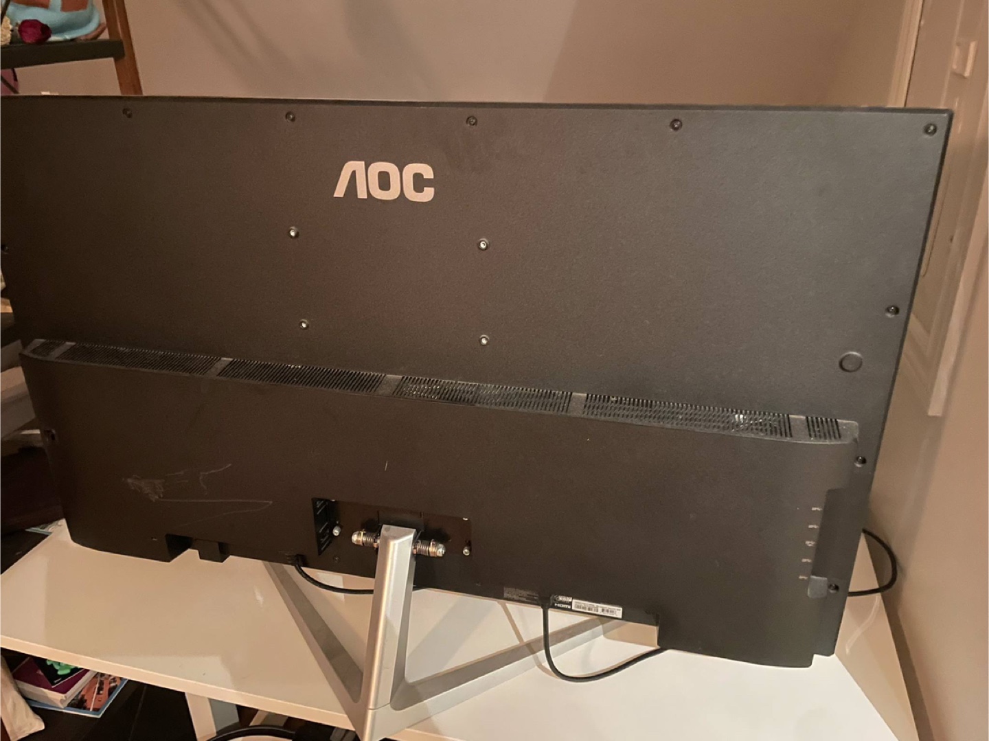 AOC 43 Inch LED 4K Monitor - photo 2