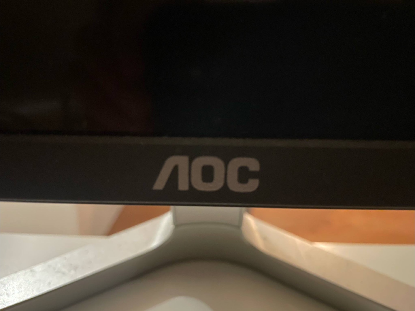 AOC 43 Inch LED 4K Monitor - photo 4