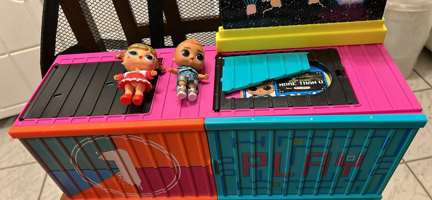 LOL Surprise OMG Remix Super Surprise Playset image indicator(3)