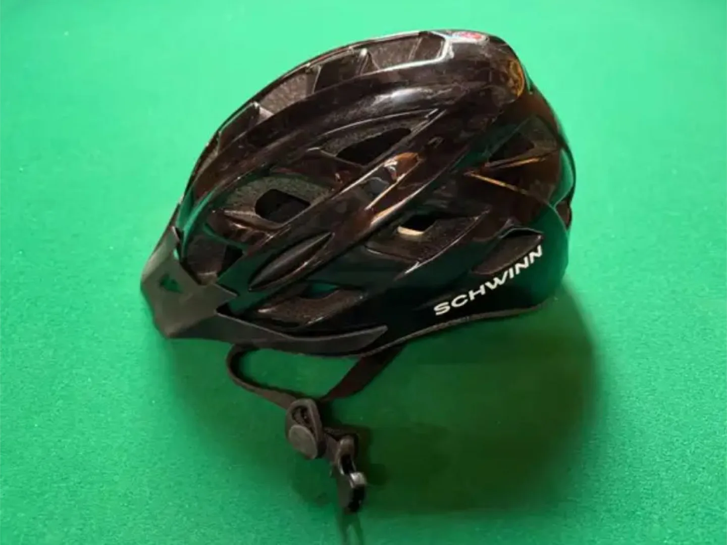 NEW - Schwinn Cycling Helmet thumbnail