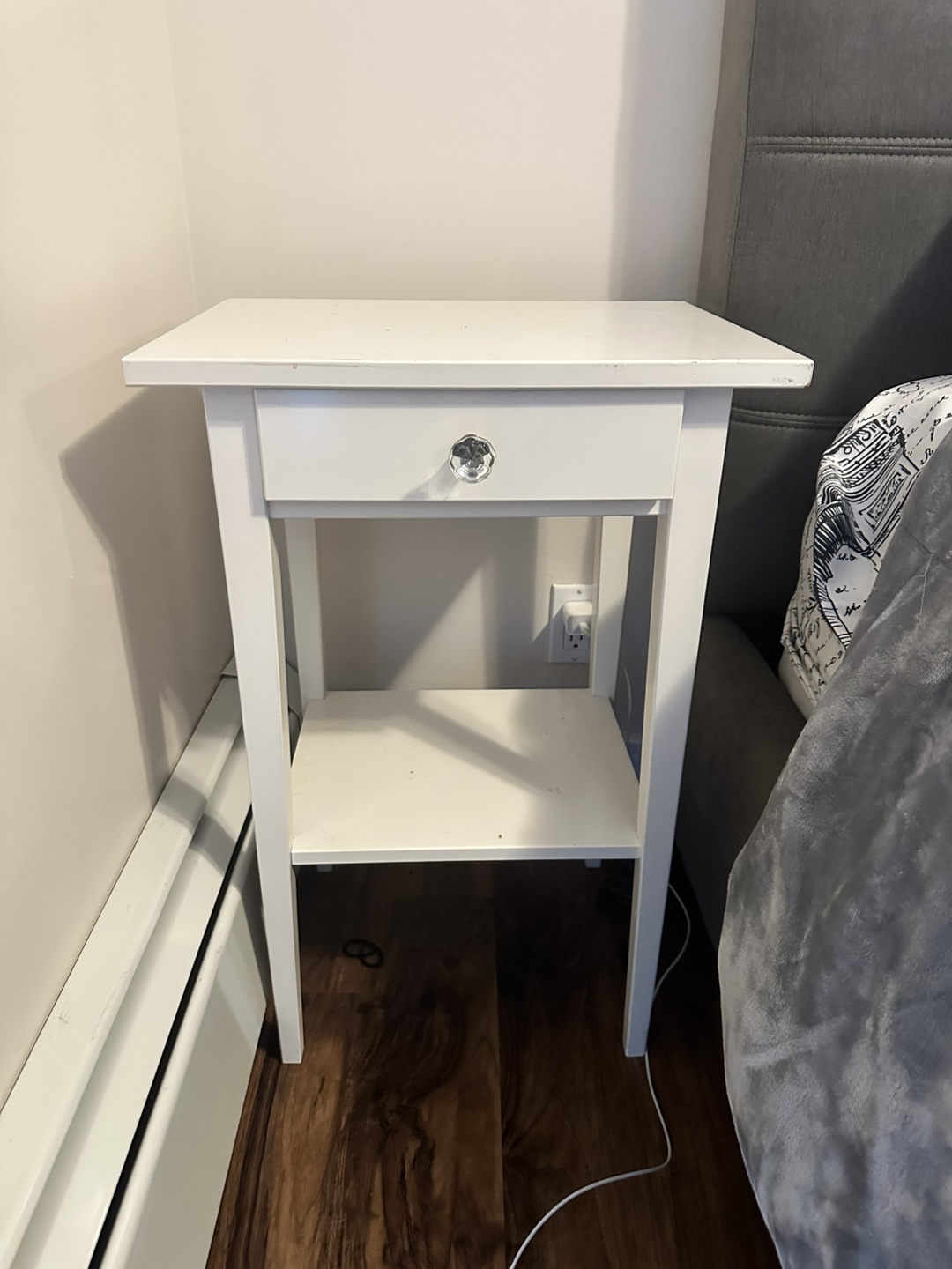 White Nightstand with Drawer