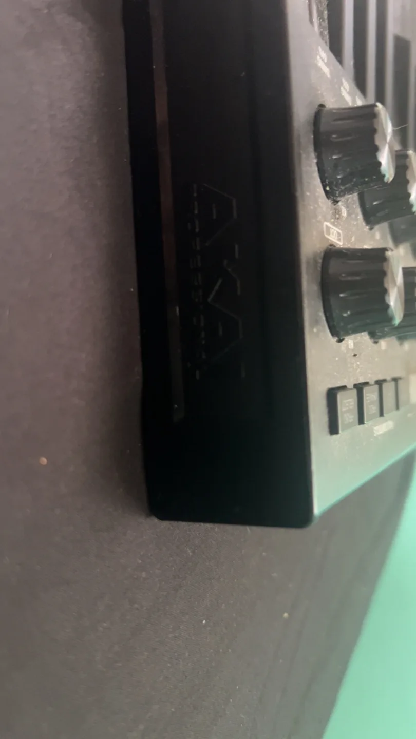 Akai MPK Mini MIDI Keyboard Controller image indicator(3)