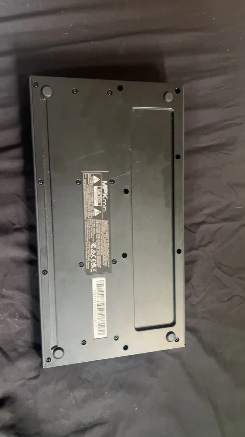 Akai MPK Mini MIDI Keyboard Controller image indicator(2)