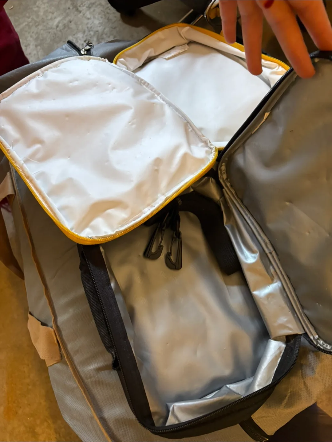 Kids' Lunch Bags and Insulated Tote Bag - Bundle image indicator(2)