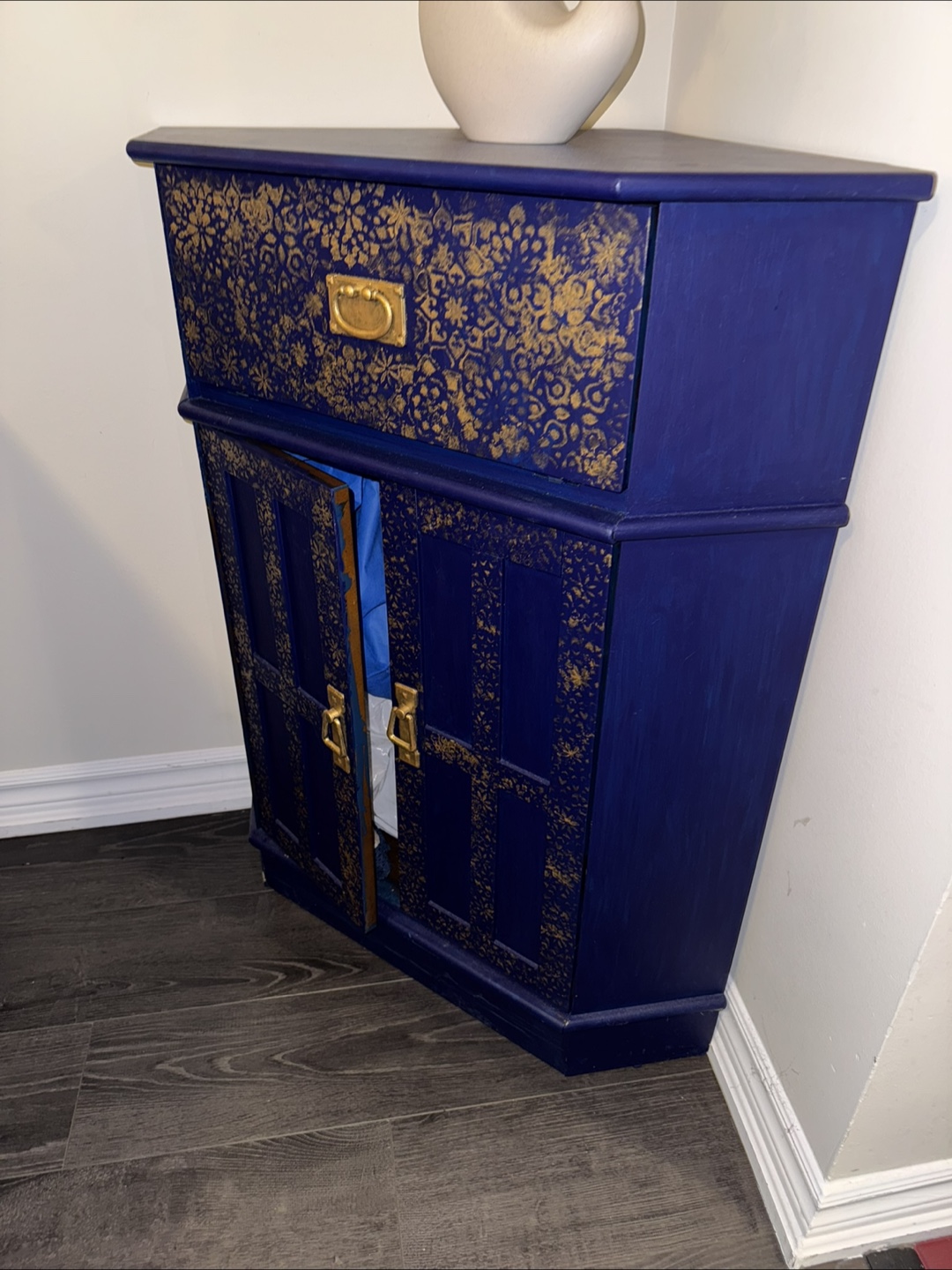 Hand painted Blue corner table Cabinet - photo 2