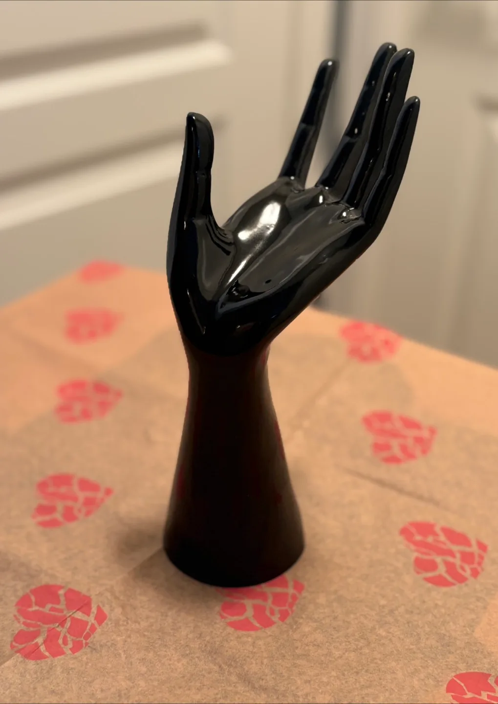 Black Hand Ring Display Stand #freecycle image indicator(2)