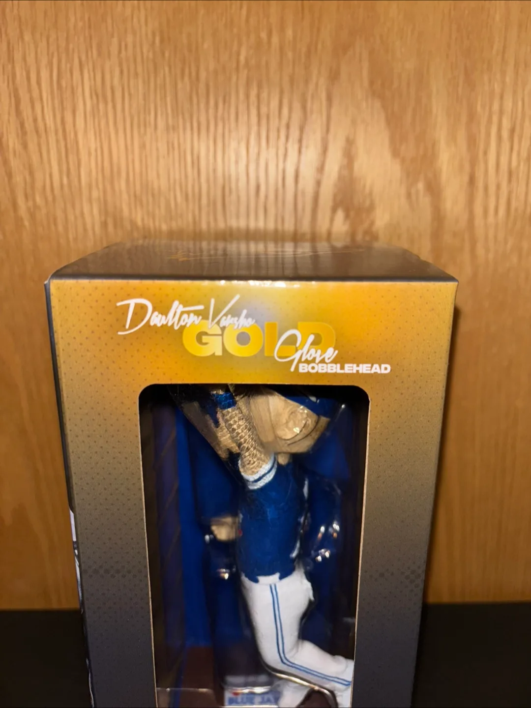 Daulton Varsho Gold Glove Bobblehead Toronto Blue Jays MLB 2025 image indicator(6)