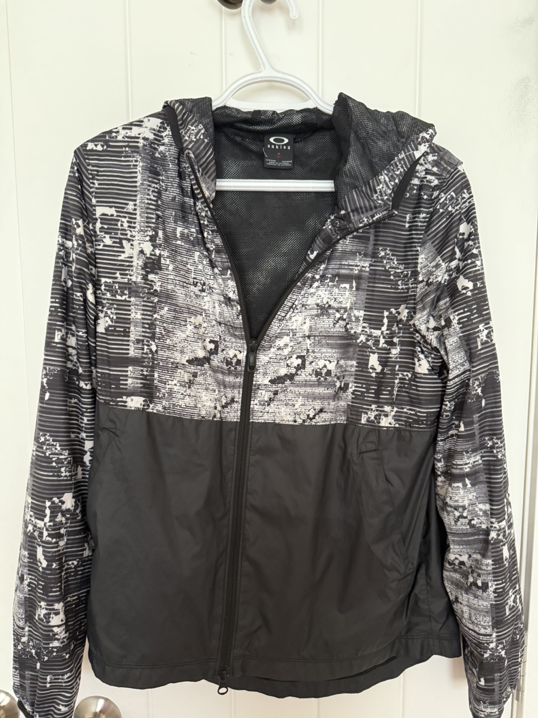 Oakley  Lightweight Jacket