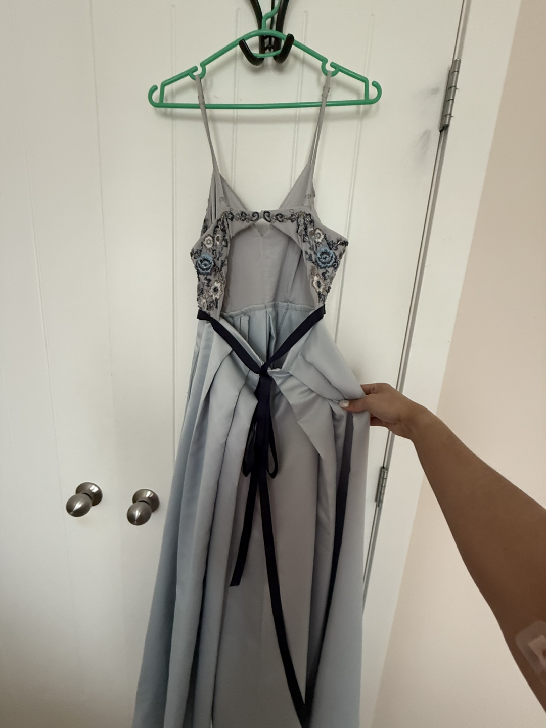 Grad dress - photo 2