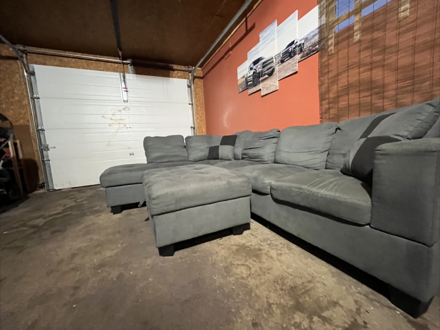 Large light grey sectional with ottoman - photo 3