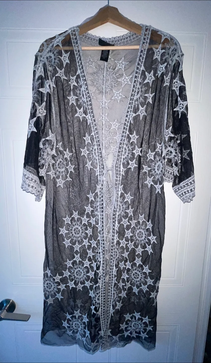 Nordstrom Rack Embroidered Tie Front Duster Cover-Up size M/L image indicator(7)