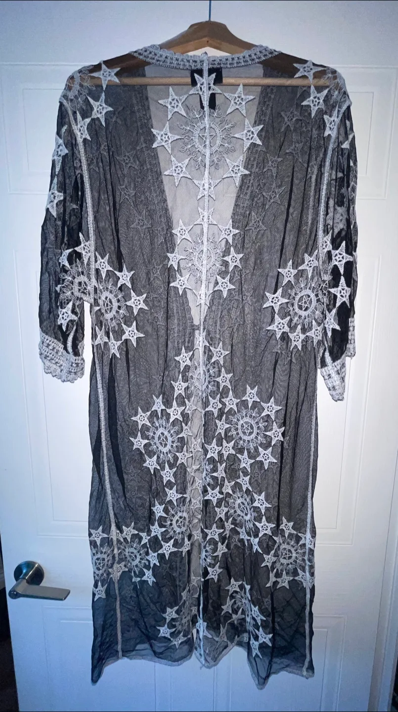 Nordstrom Rack Embroidered Tie Front Duster Cover-Up size M/L image indicator(8)