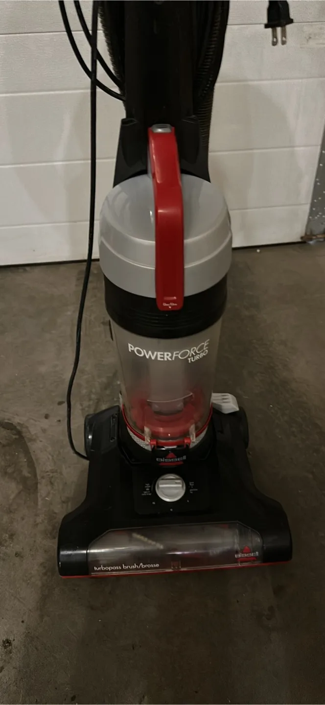 Bissell Powerforce Turbo Upright Vacuum thumbnail