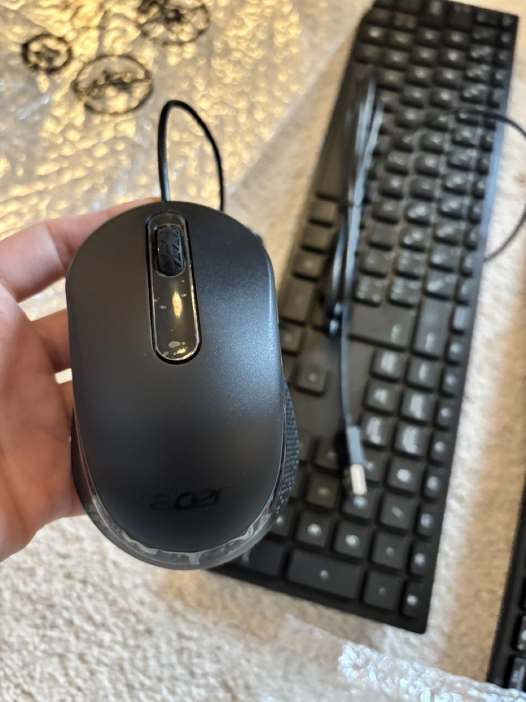 Wired Keyboard and HyperX Pulsefire Haste Wired Mouse Bundle - photo 5