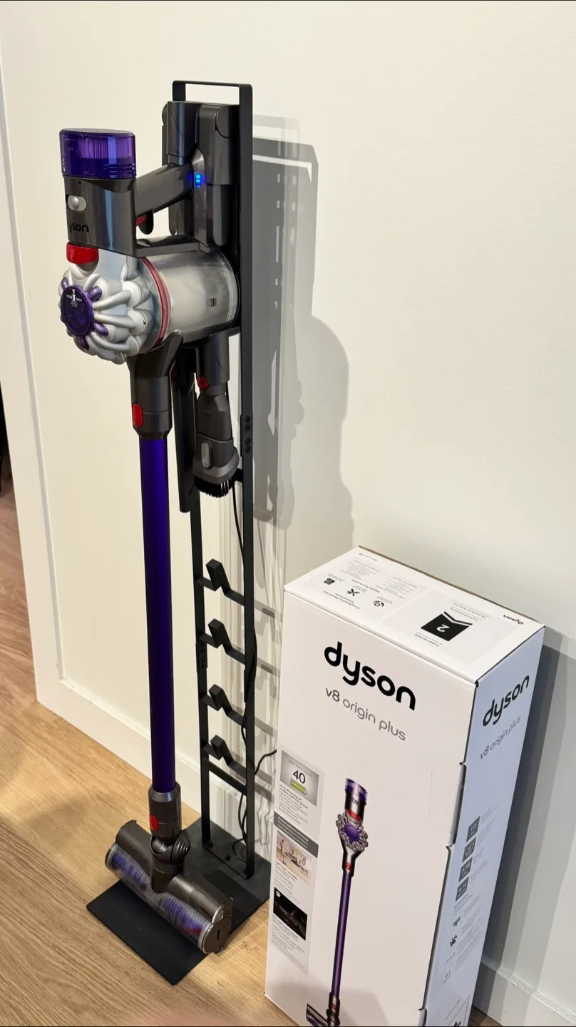 Dyson V8 Origin Plus with Metal Storage Bracket Stand Holder image indicator(2)