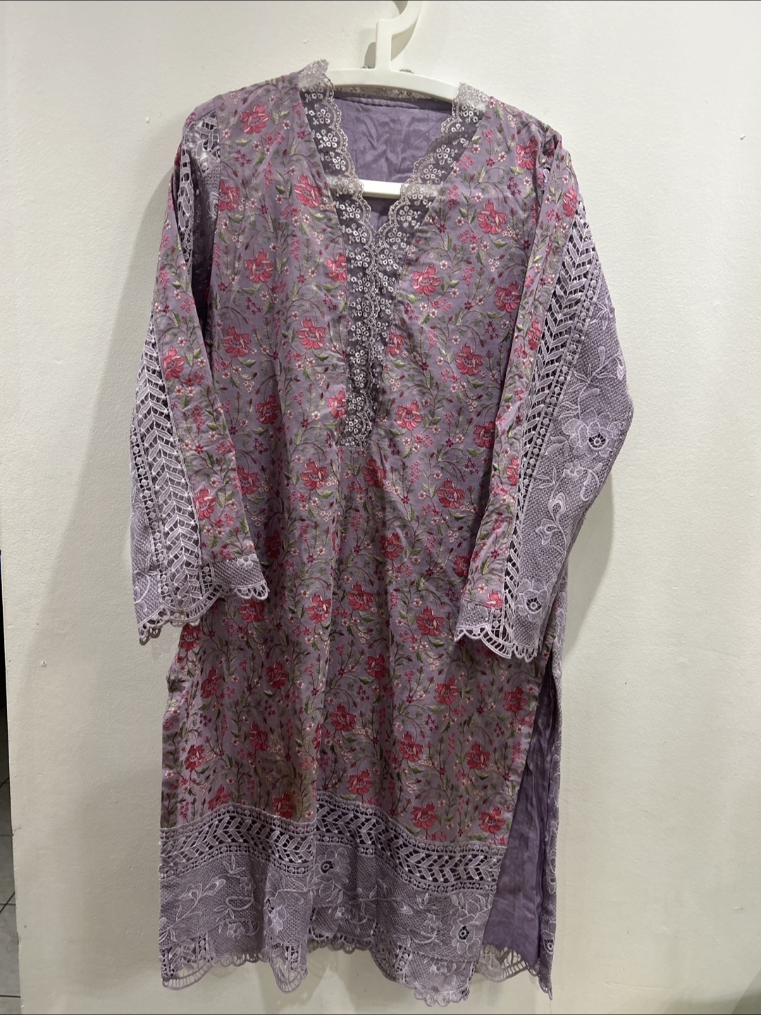 Women's CHANGE embroidered kurta and pants set - photo 5