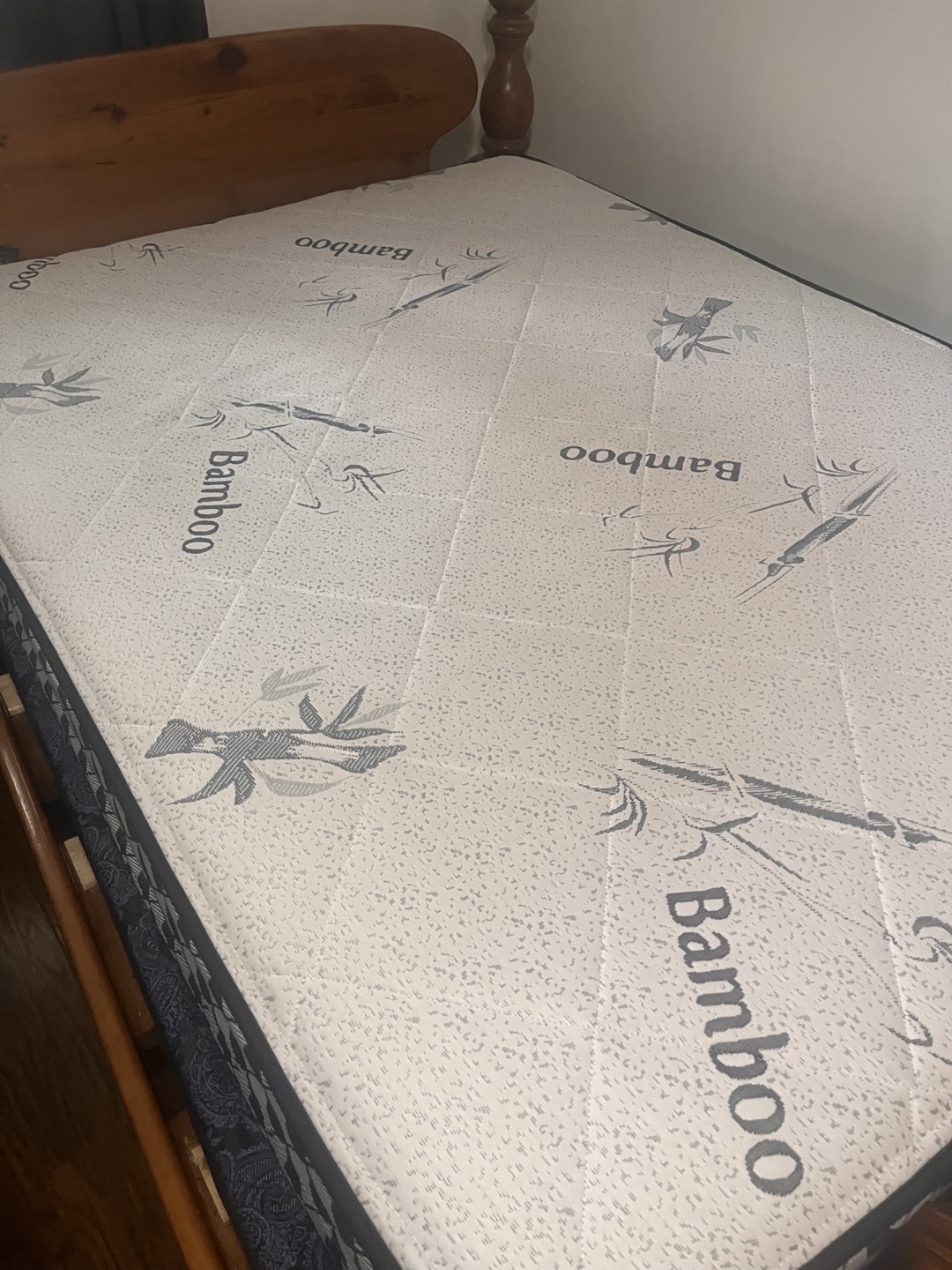 Double mattress and comforter