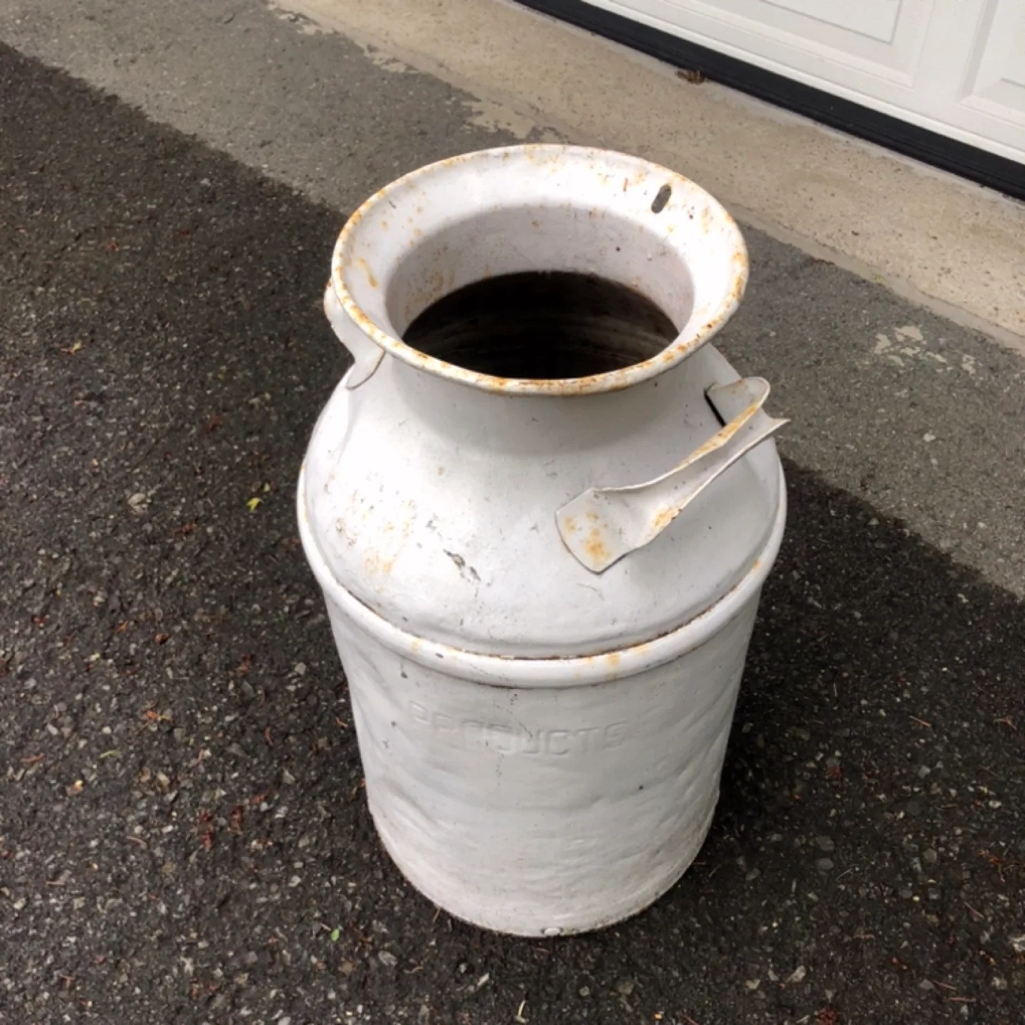 Vintage/antique white milk can. image indicator(2)